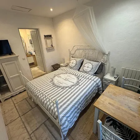 De La Croix Du Pape Gasthof Èze