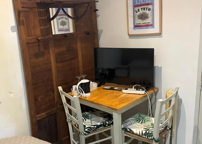 De La Croix Du Pape Casa de hóspedes